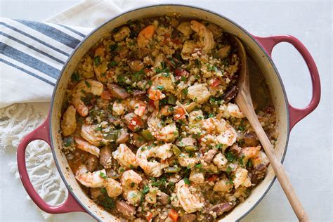 How does Shrimp and Andouille Jambalaya fit into your Daily Goals - calories, carbs, nutrition